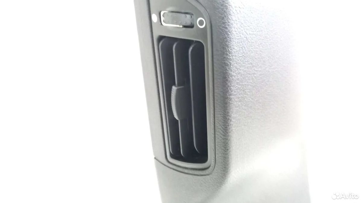 Обшивка средней левой стойки Ford Mondeo 4 — фото 4