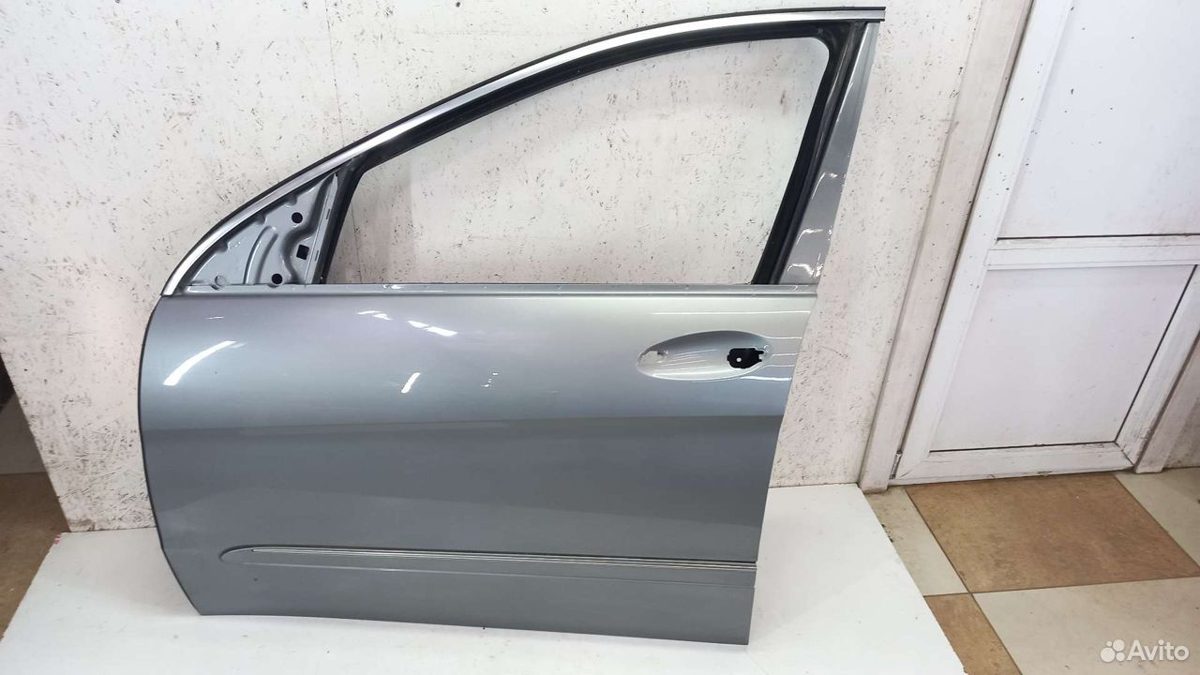 Дверь передняя левая Mercedes R class w251 Long