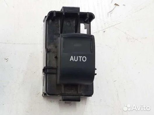 Кнопка стеклоподъемника Toyota Camry XV50