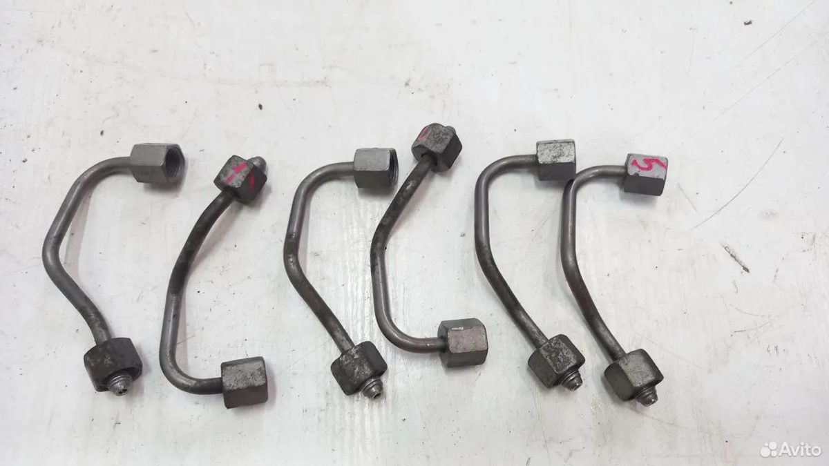 Трубки топливные Mercedes W251 R350