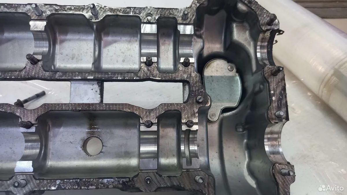 Головка блока цилиндров Mercedes W251 R350 — фото 2
