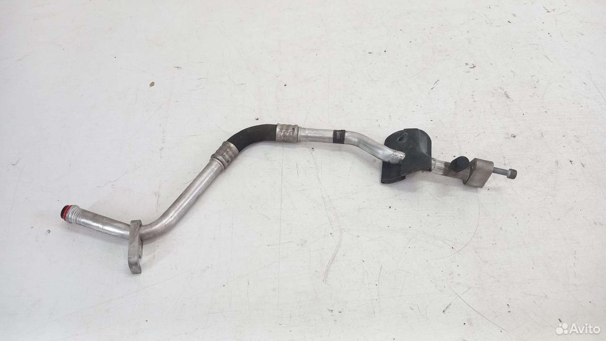 Трубка кондиционера Mercedes W251 R350