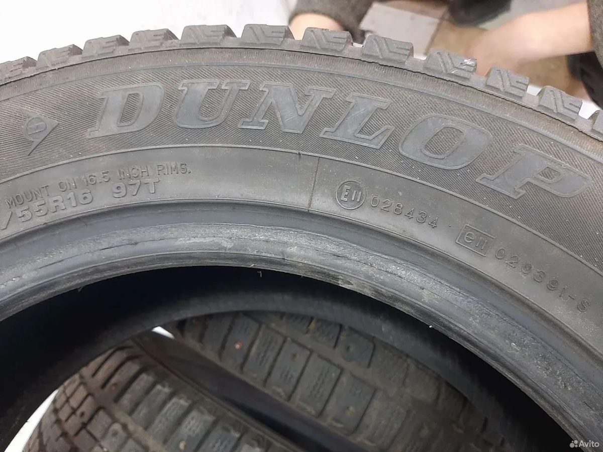 Dunlop SP Winter Ice 01 215/55 R16 97T — фото 8
