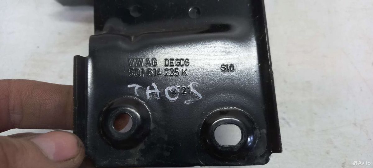 Кронштейн блока ABS Volkswagen Taos — фото 4
