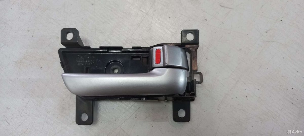 Ручка двери внутренняя правая Kia Sorento 2