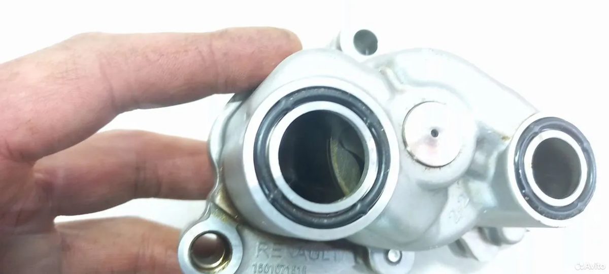 Масляный насос двигателя H4MD 1.6 Renault — фото 3
