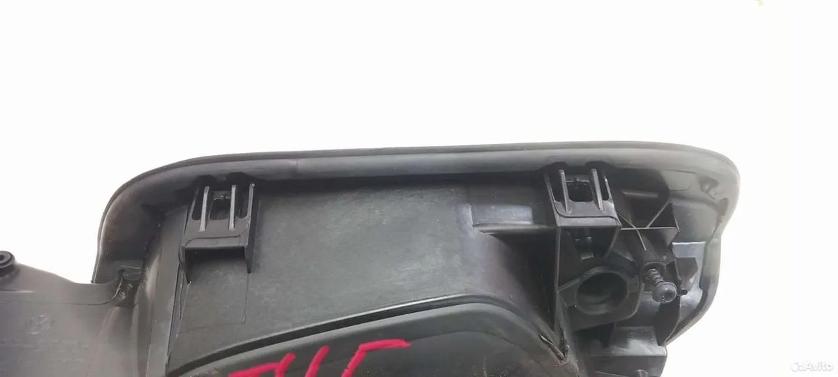 Лючок бензобака Volkswagen Tiguan 2 — фото 6