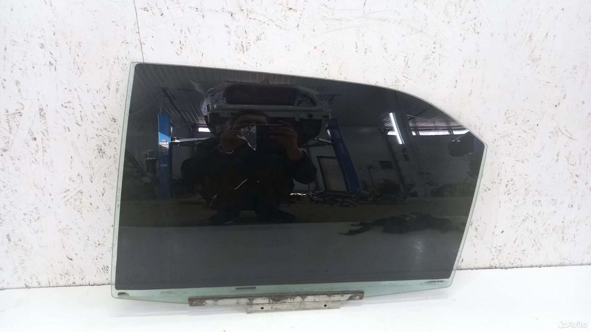 Стекло заднее левое Toyota Camry XV50-55