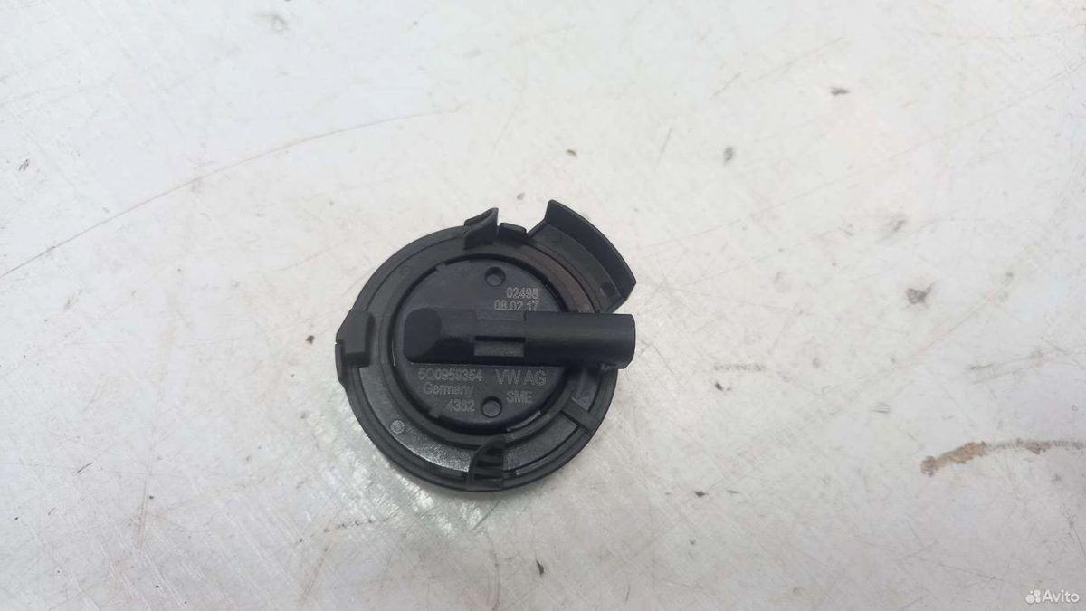 Датчик удара в дверь Volkswagen Tiguan 2