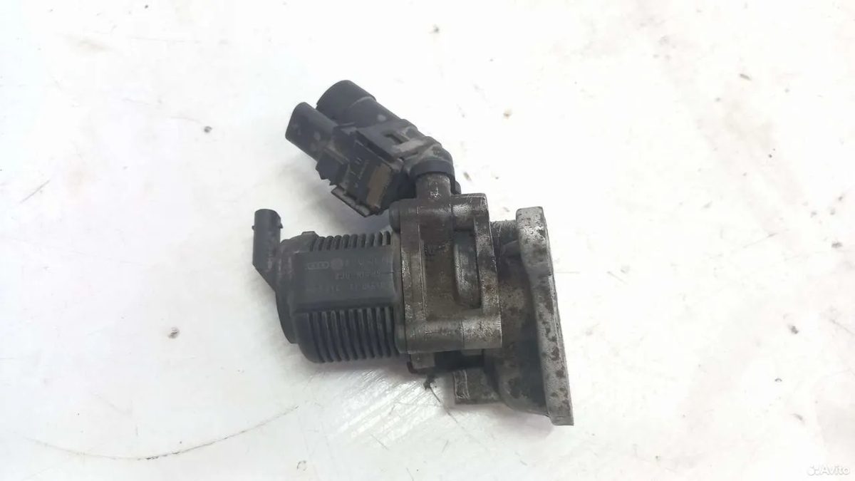 Клапан егр Volkswagen Passat CC