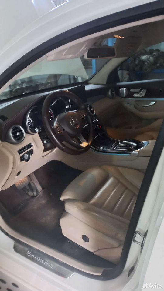 Подсветка LED консоли Mercedes GLC C253 Coupe — фото 5