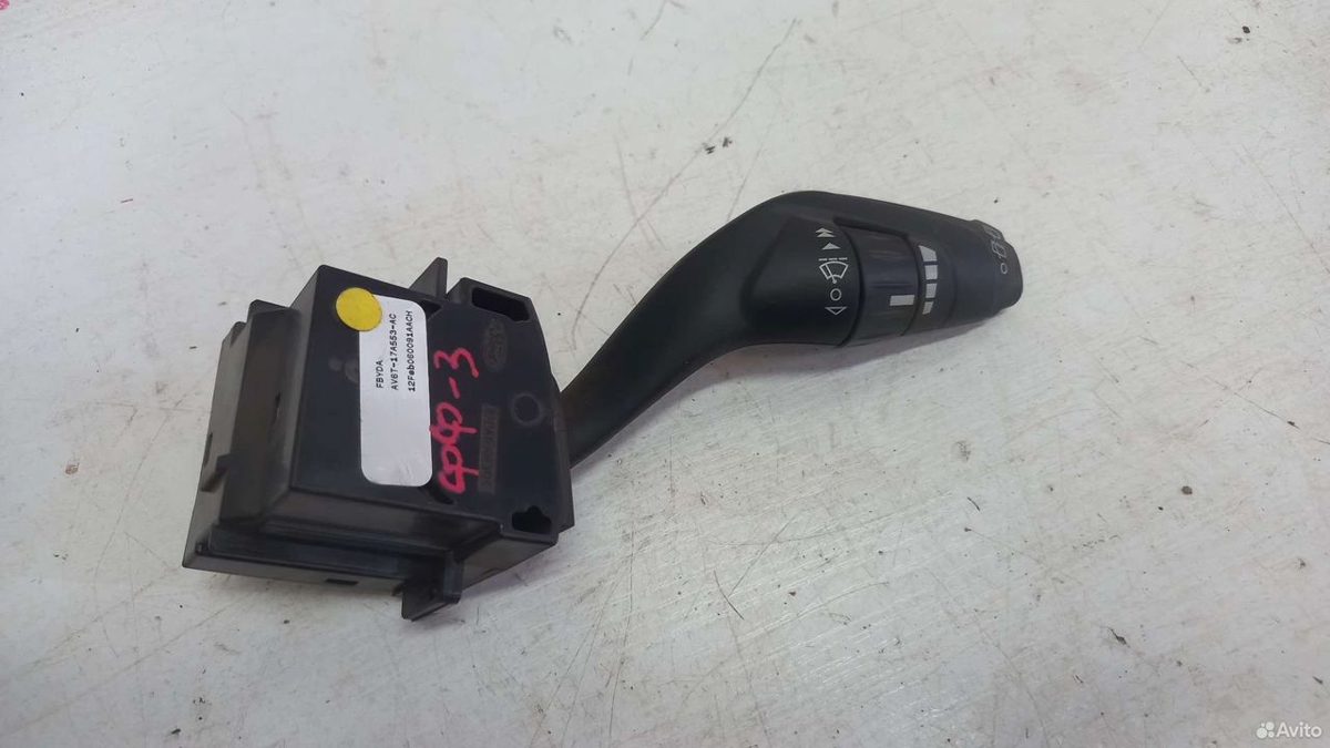Переключатель правый Ford Focus 3
