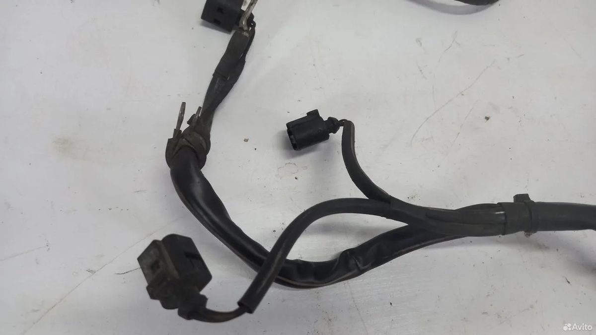 Проводка стартера Volkswagen Tiguan 1 — фото 2