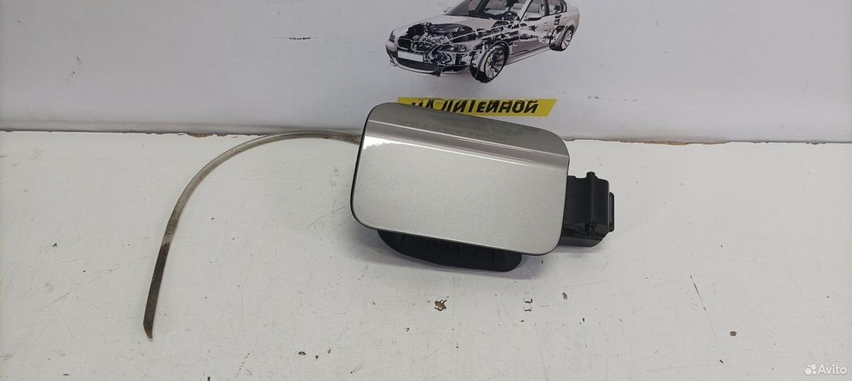 Лючок бензобака Skoda Karoq 2020