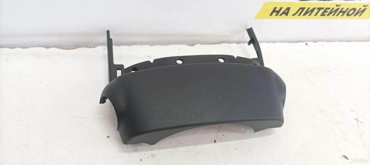 Кожух рулевой колонки верхний Toyota Camry XV70