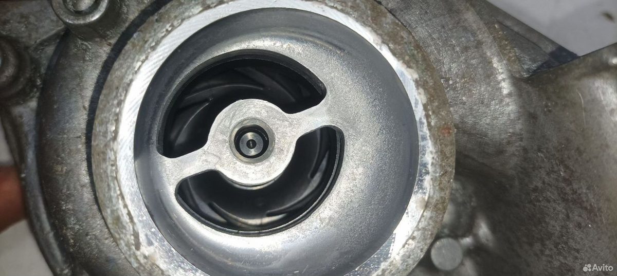 Помпа водяная электро A25A Toyota Camry XV70 — фото 5