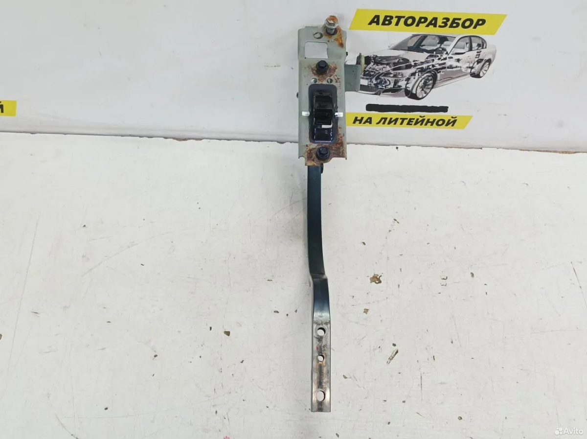 Петля крышки багажника правая Toyota Camry XV70
