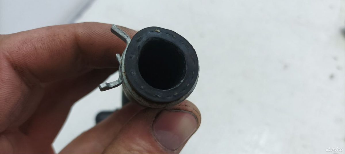 Патрубок отопителя выход A25A Toyota Camry XV70 — фото 3