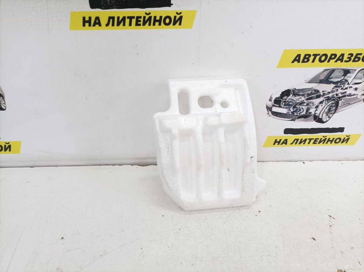 Шумоизоляция пола слева Toyota Camry XV70 — фото 2