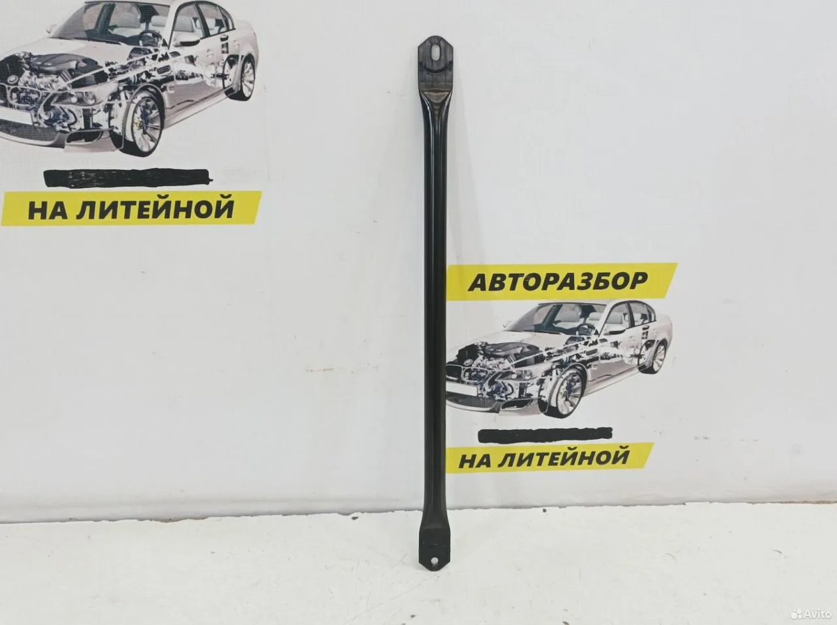 Кронштейн панели радиаторов Toyota Camry XV70