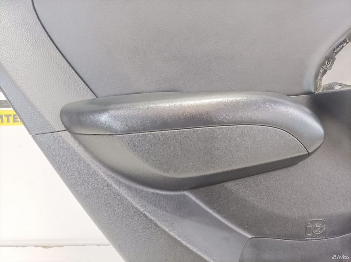 Обшивка двери задняя левая Hyundai Tucson 2 — фото 4