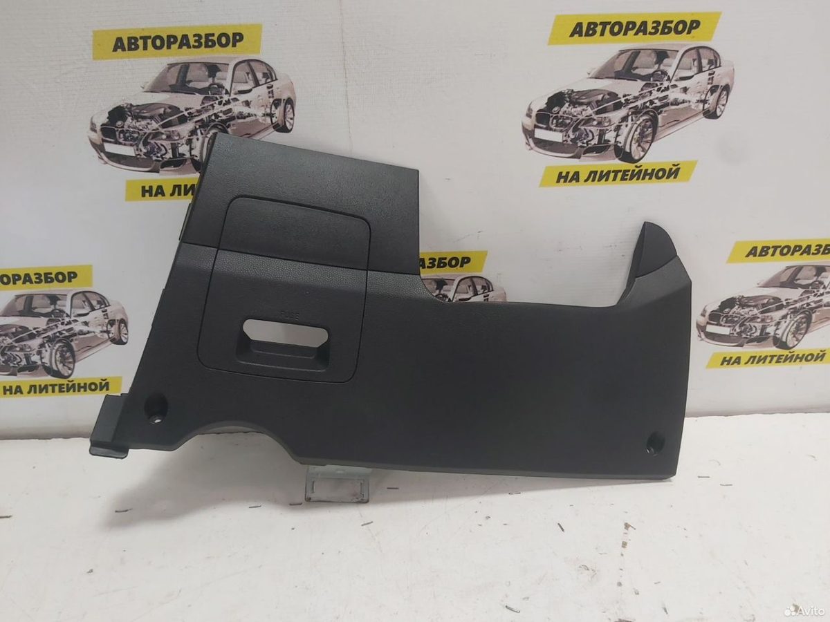 Накладка торпедо под руль Hyundai IX35