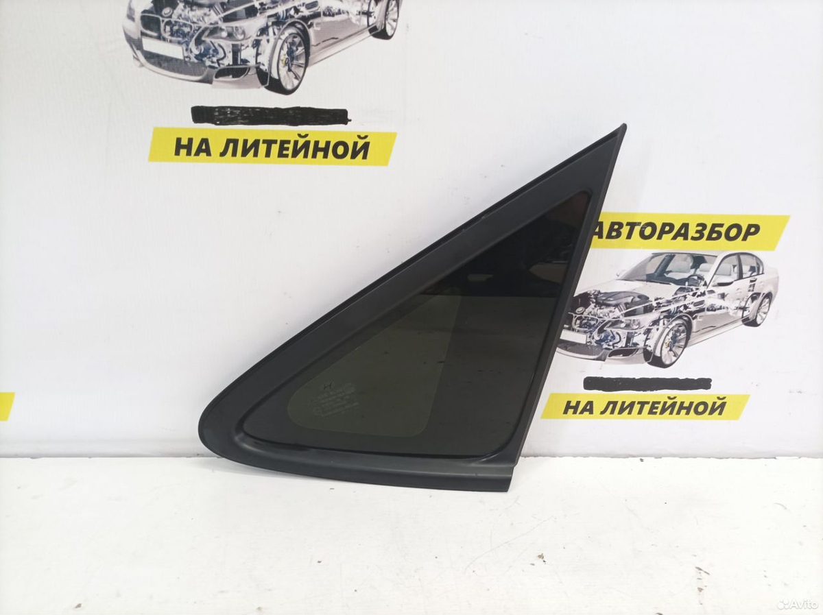 Форточка задняя правая Hyundai IX35