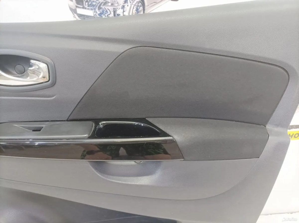 Обшивка двери передняя правая Renault Kaptur — фото 3