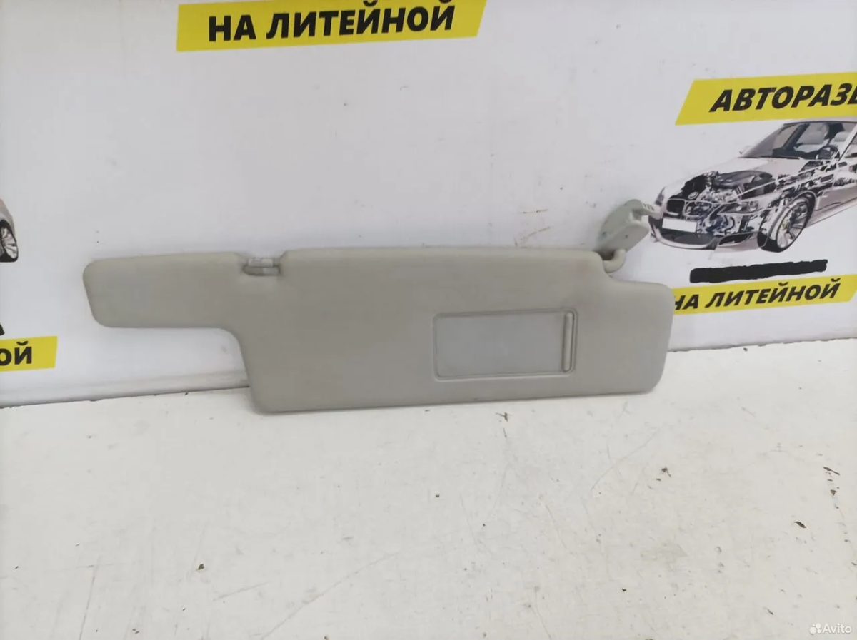 Козырек солнцезащитный правый Skoda Fabia 1