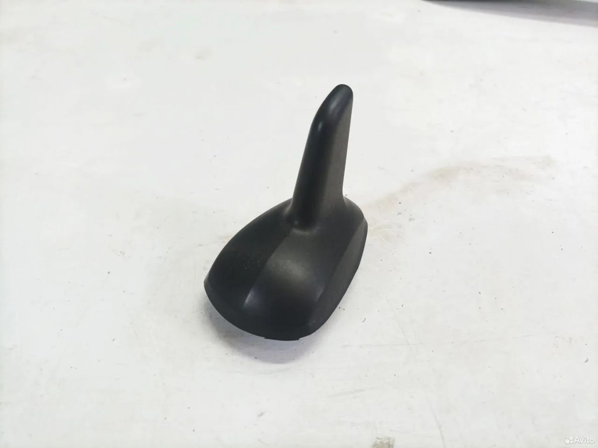 Антенна Mercedes Benz W204 — фото 2