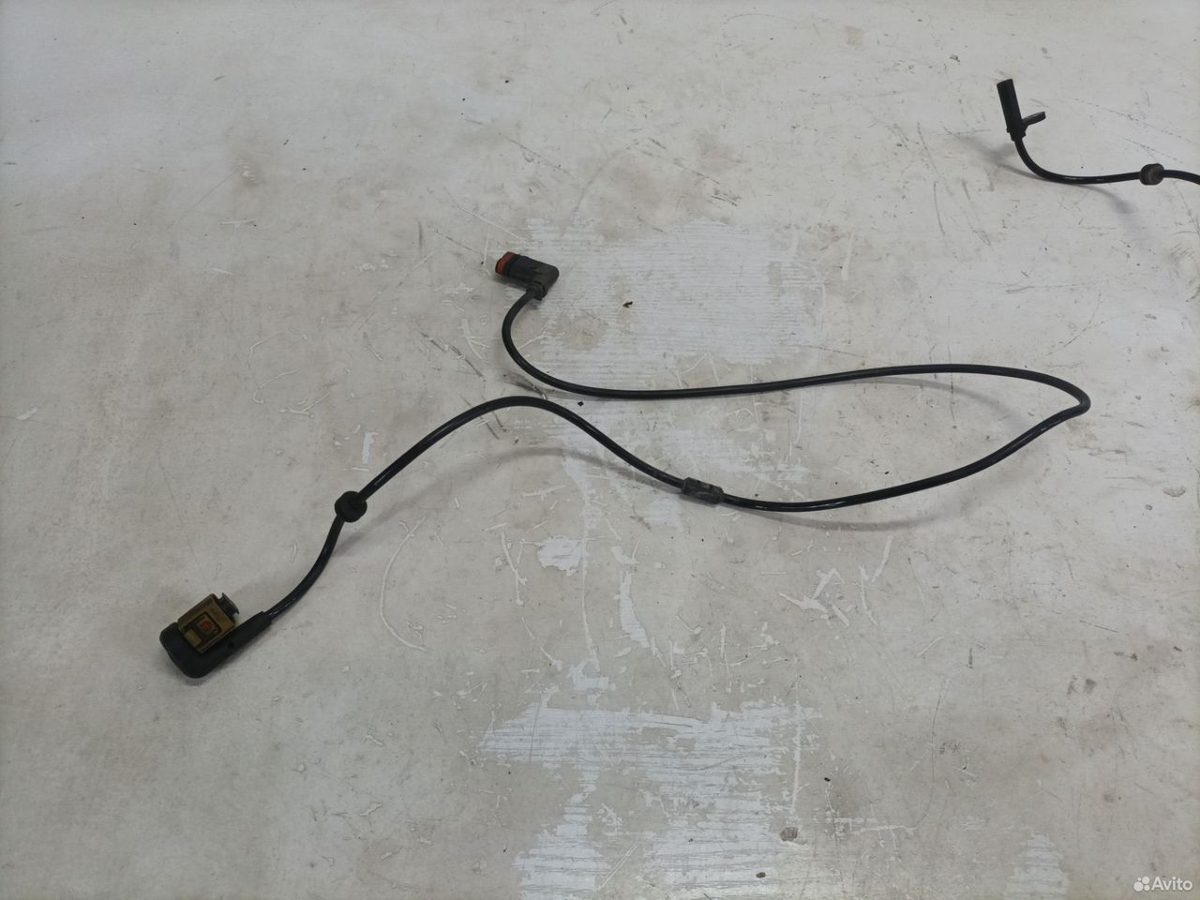 Проводка датчика положения кузова Mercedes W204