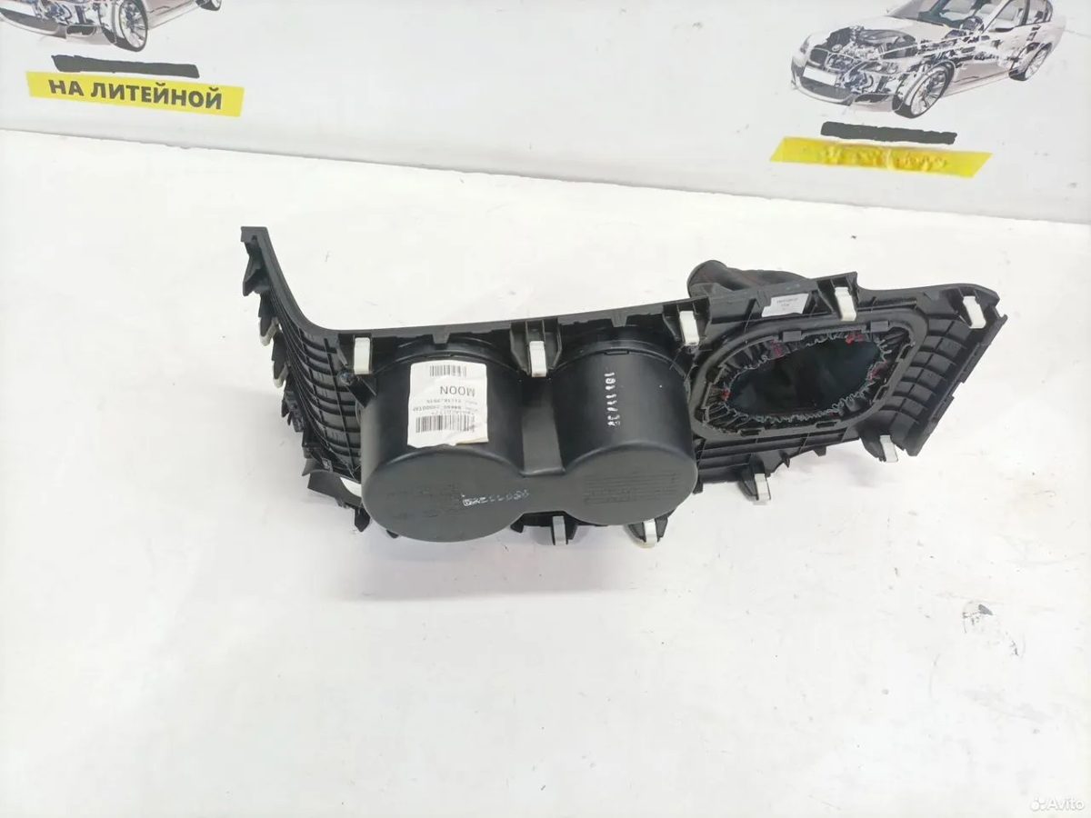 Накладка консоли Hyundai IX35 MT — фото 6