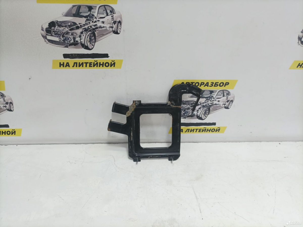 Кронштейн эбу двигателя Kia Sportage 3 SL