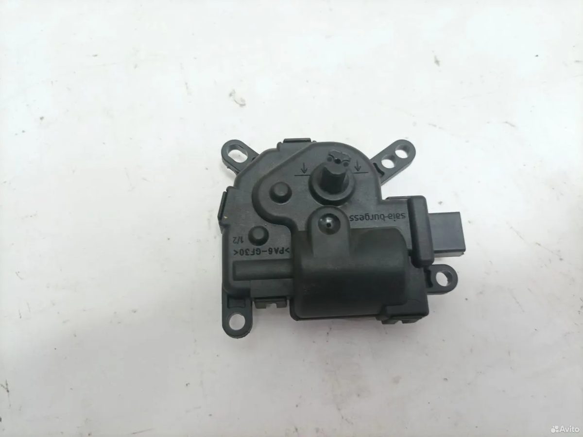Сервопривод печки Ford Focus 2 — фото 3