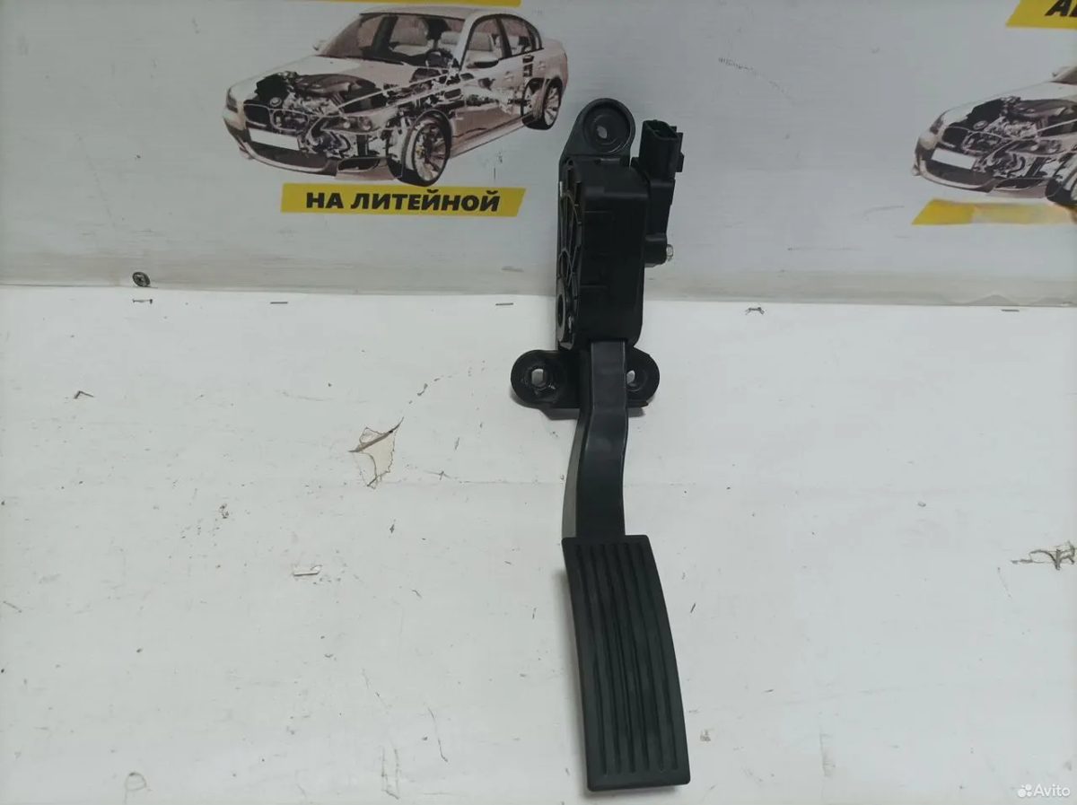 Педаль газа Hyundai Creta 1