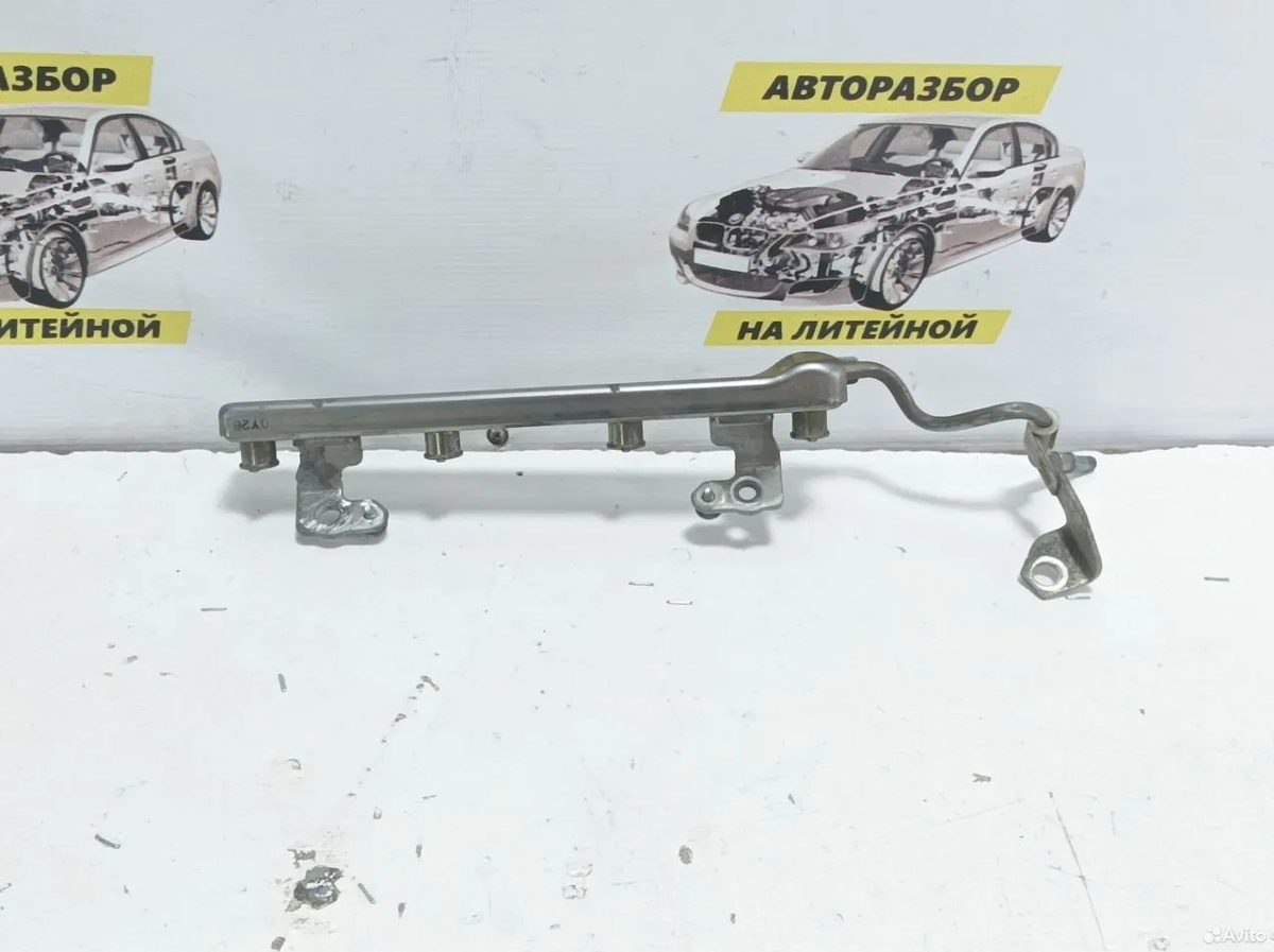 Топливная рейка HR16DE Nissan Tiida C11