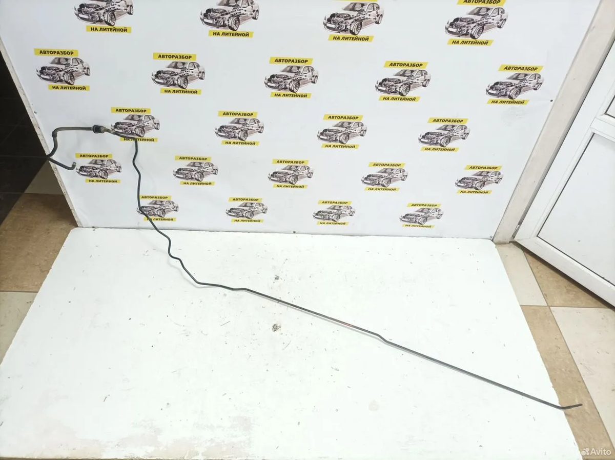 Трубка обратки топлива Nissan Tiida C11 седан