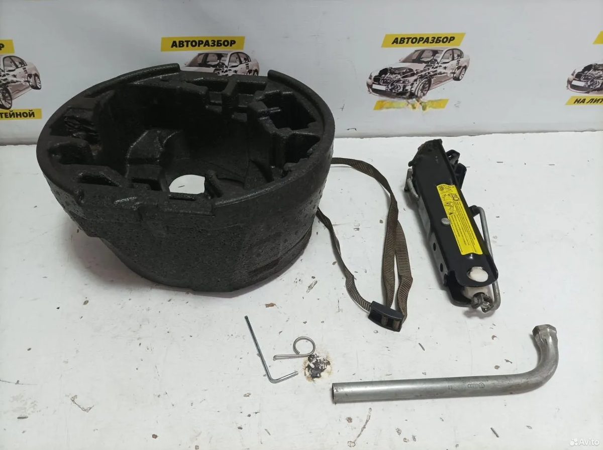 Набор инструмента Skoda Superb 2 — фото 4