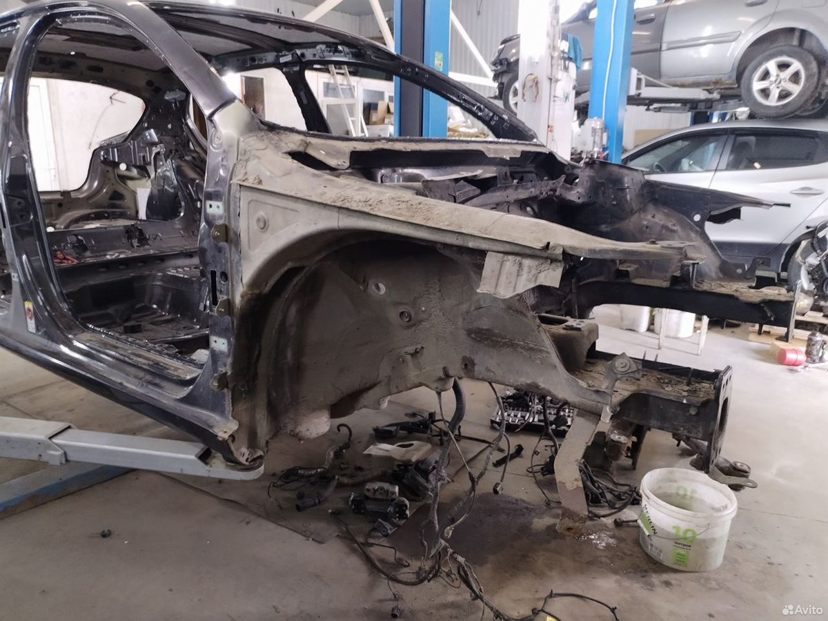 Лонжерон правый Skoda Superb 2