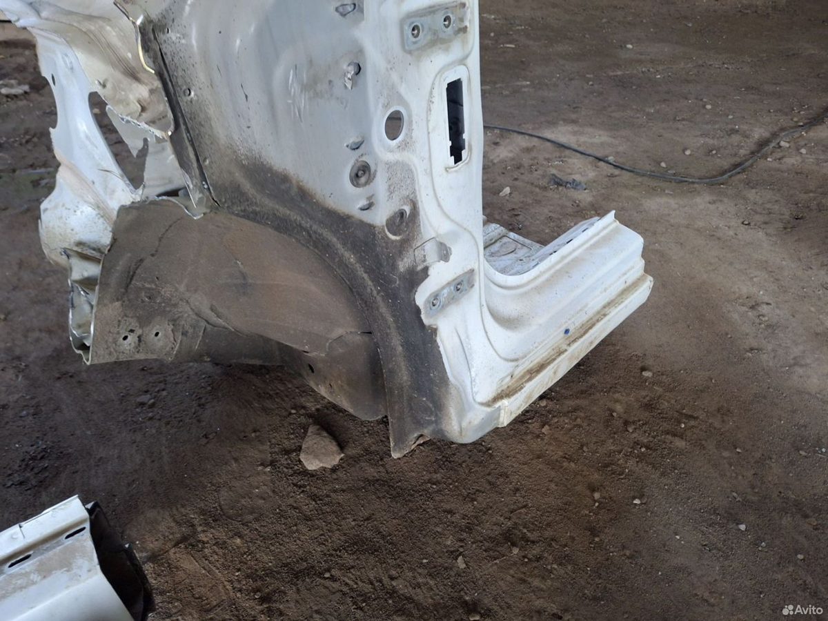 Стойка двери водителя Chevrolet Cryze J300 — фото 3