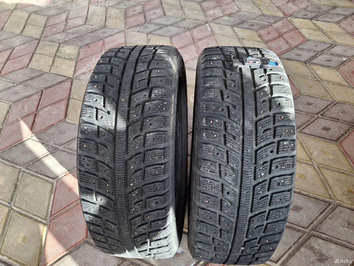 Kumho I'Zen KW22 215/55 R17 98T