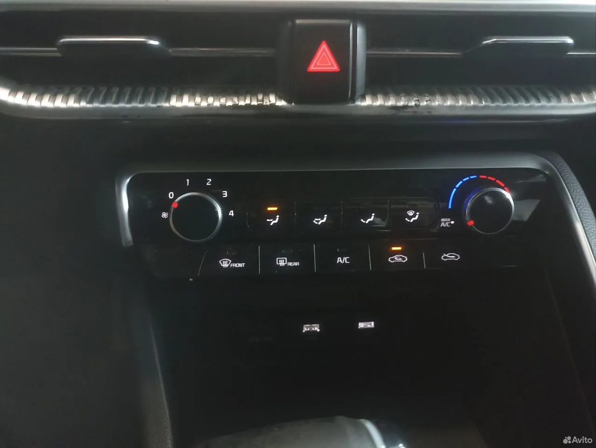 Блок климата Kia K5 DL3 — фото 10