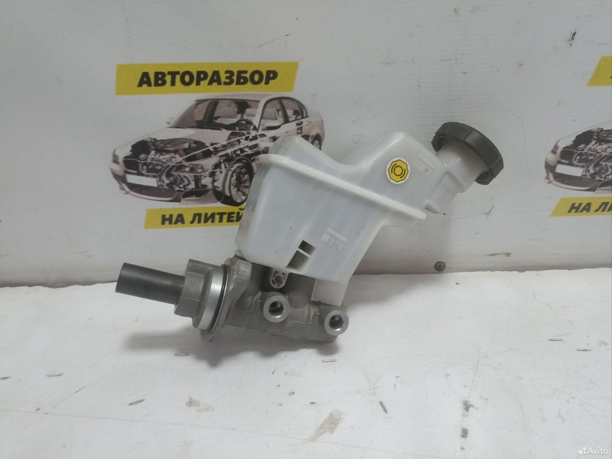Главный тормозной цилиндр Kia K5 DL3
