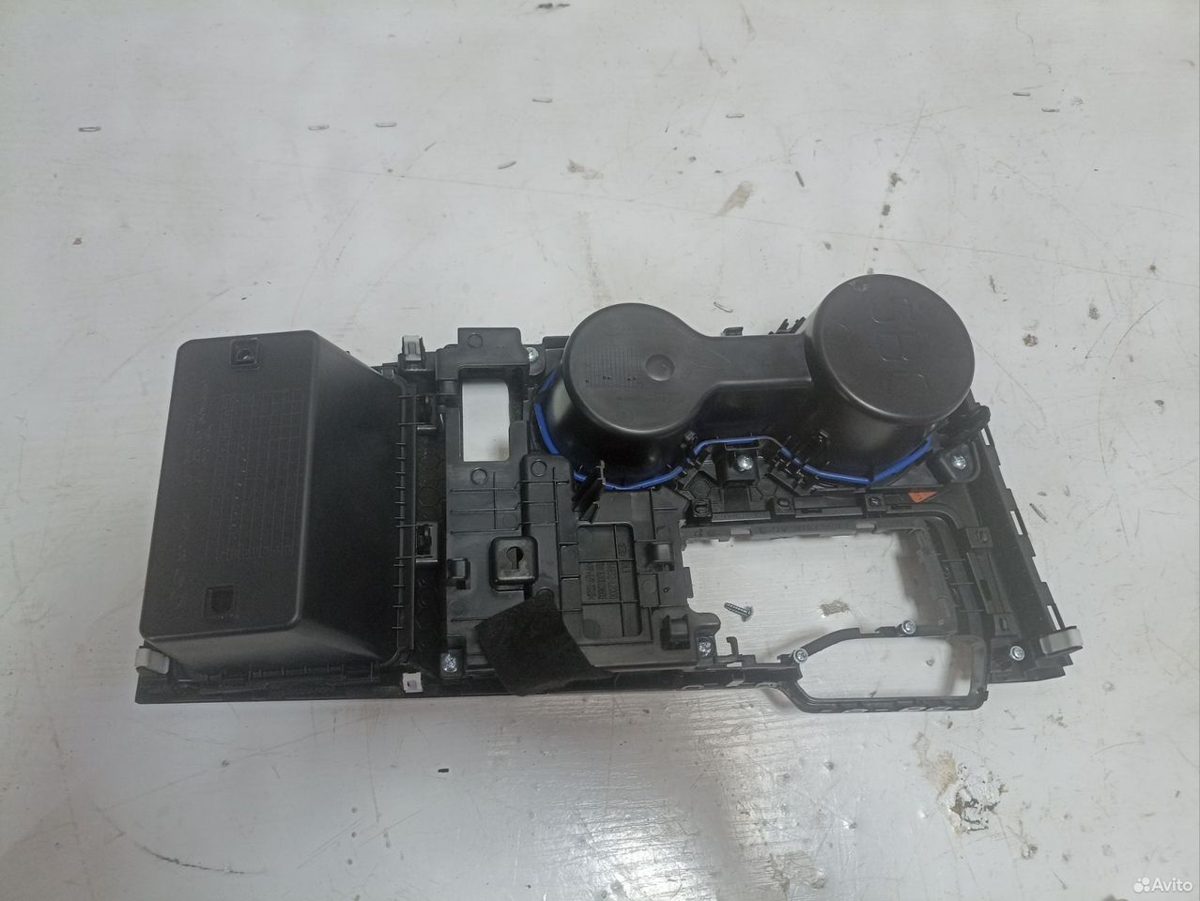 Накладка консоли Kia K5 DL3 — фото 5