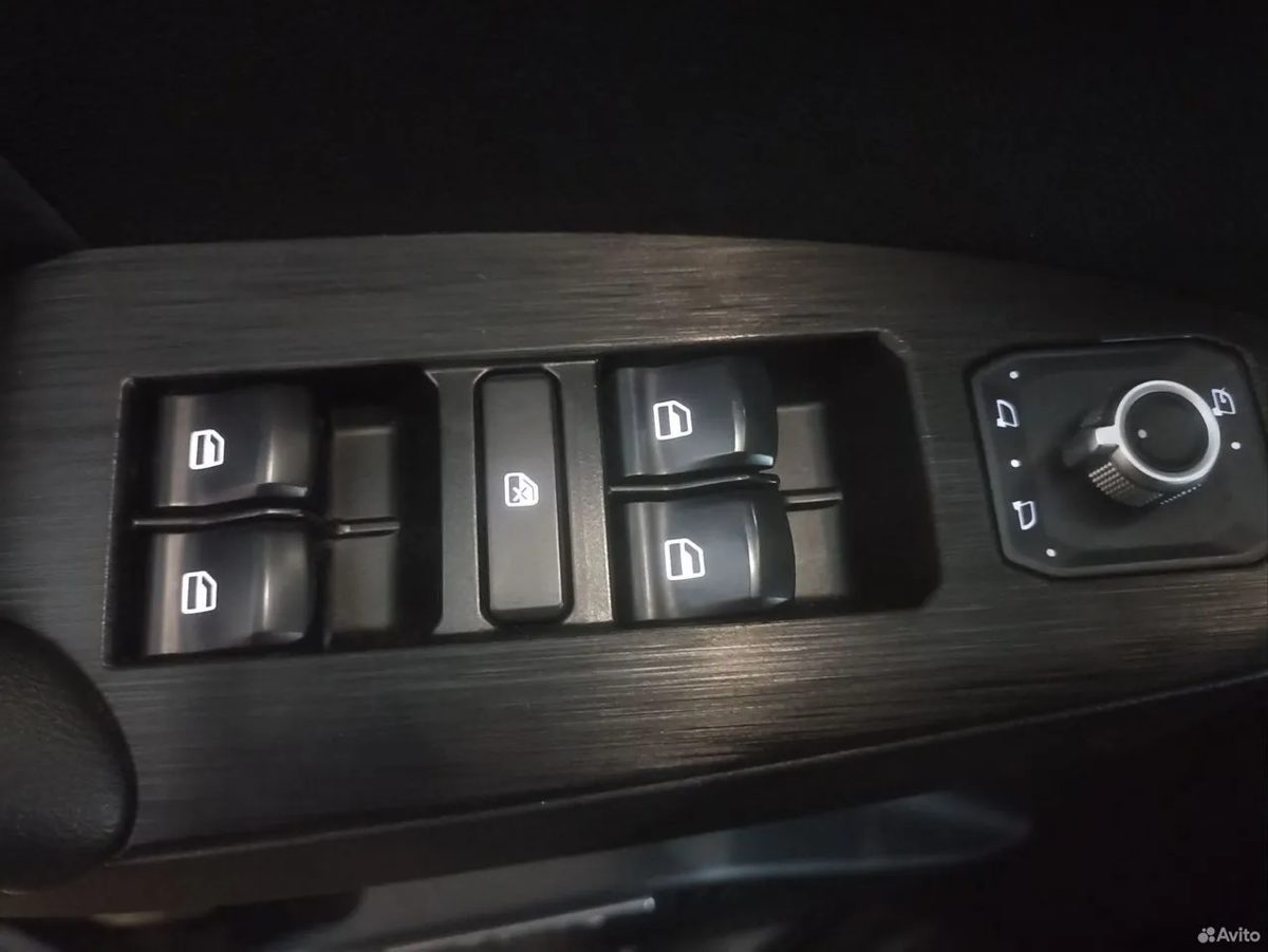 Блок стеклоподъемников Haval Jolion — фото 6