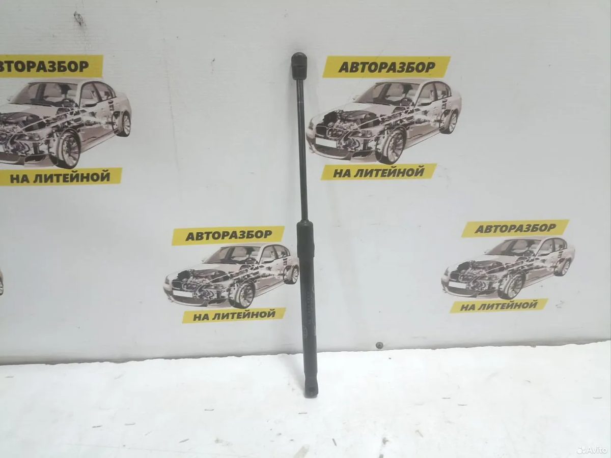 Амортизатор капота Kia K5 DL3