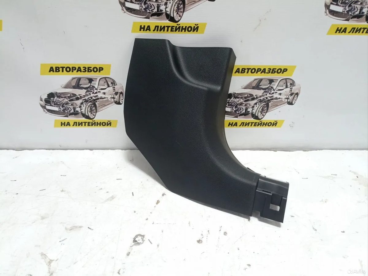 Накладка стойки порога перед правая Haval Jolion