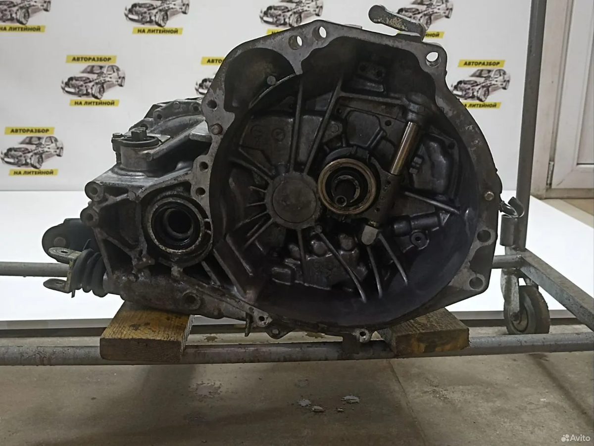 Коробка передач МКПП 4M40 Nissan Primera P12