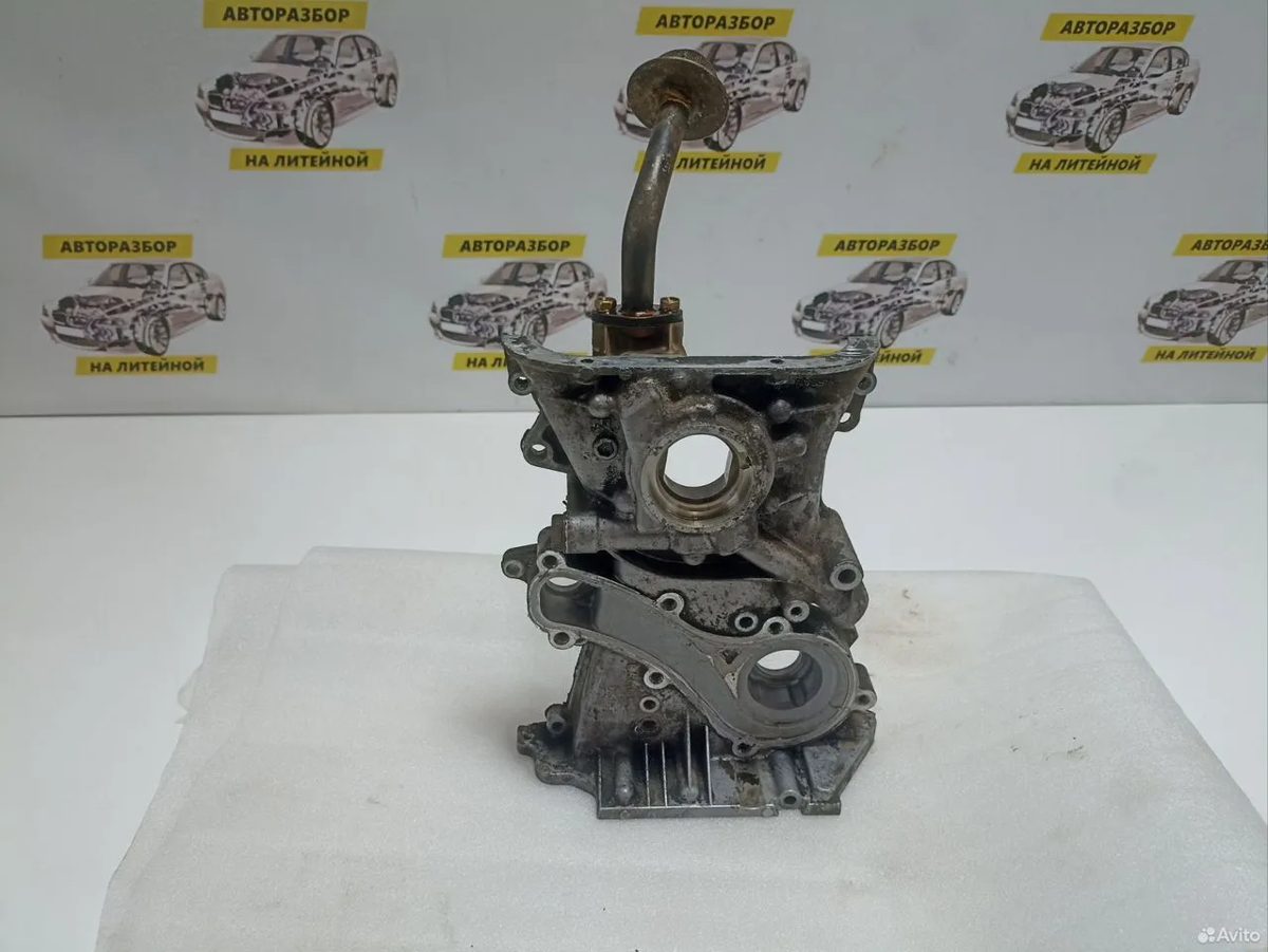Крышка грм Nissan Primera P12