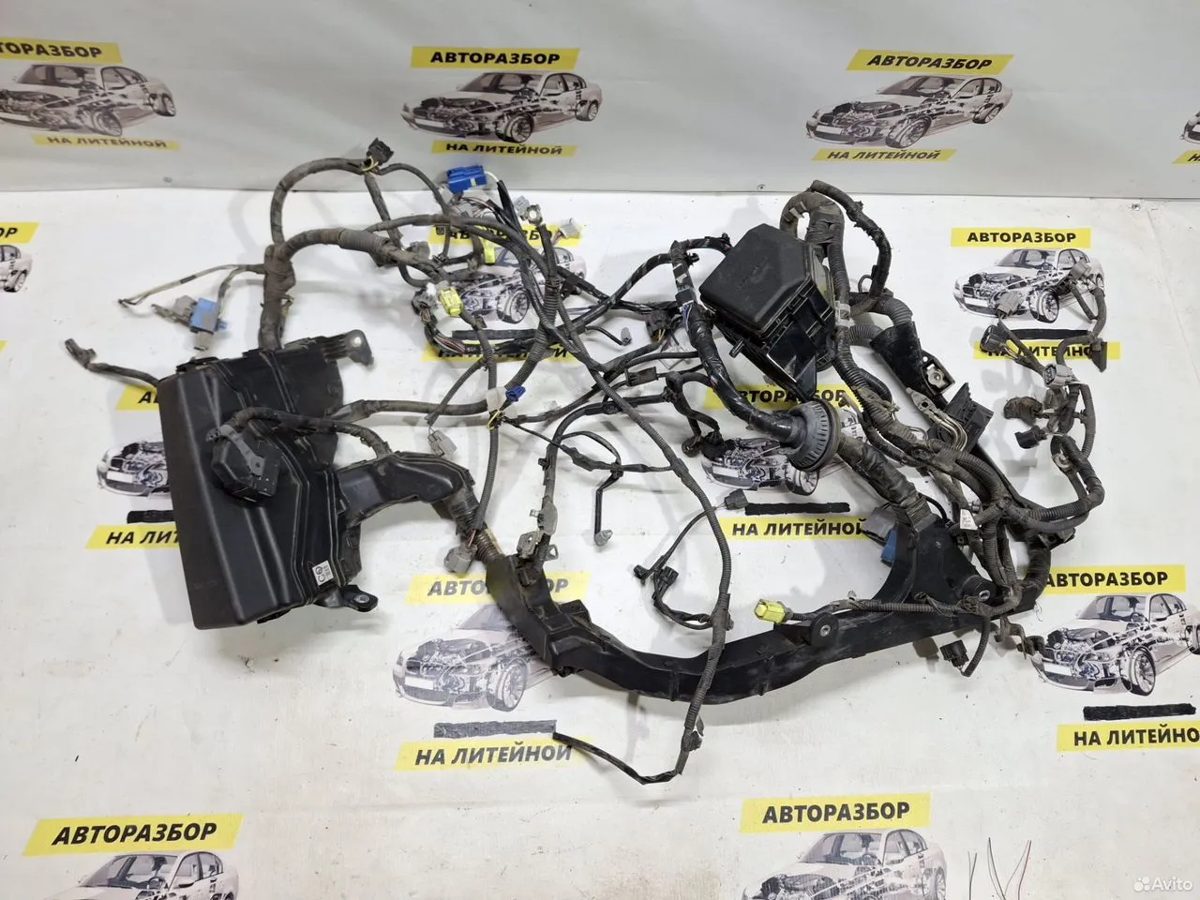 Проводка моторного отсека Toyota Camry XV55